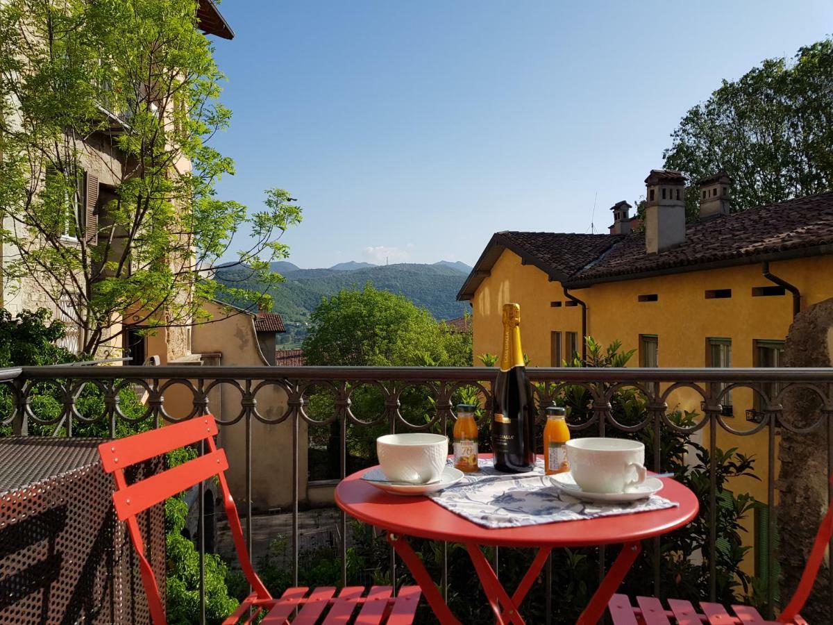 Bergamo Alta Guest House ภายนอก รูปภาพ